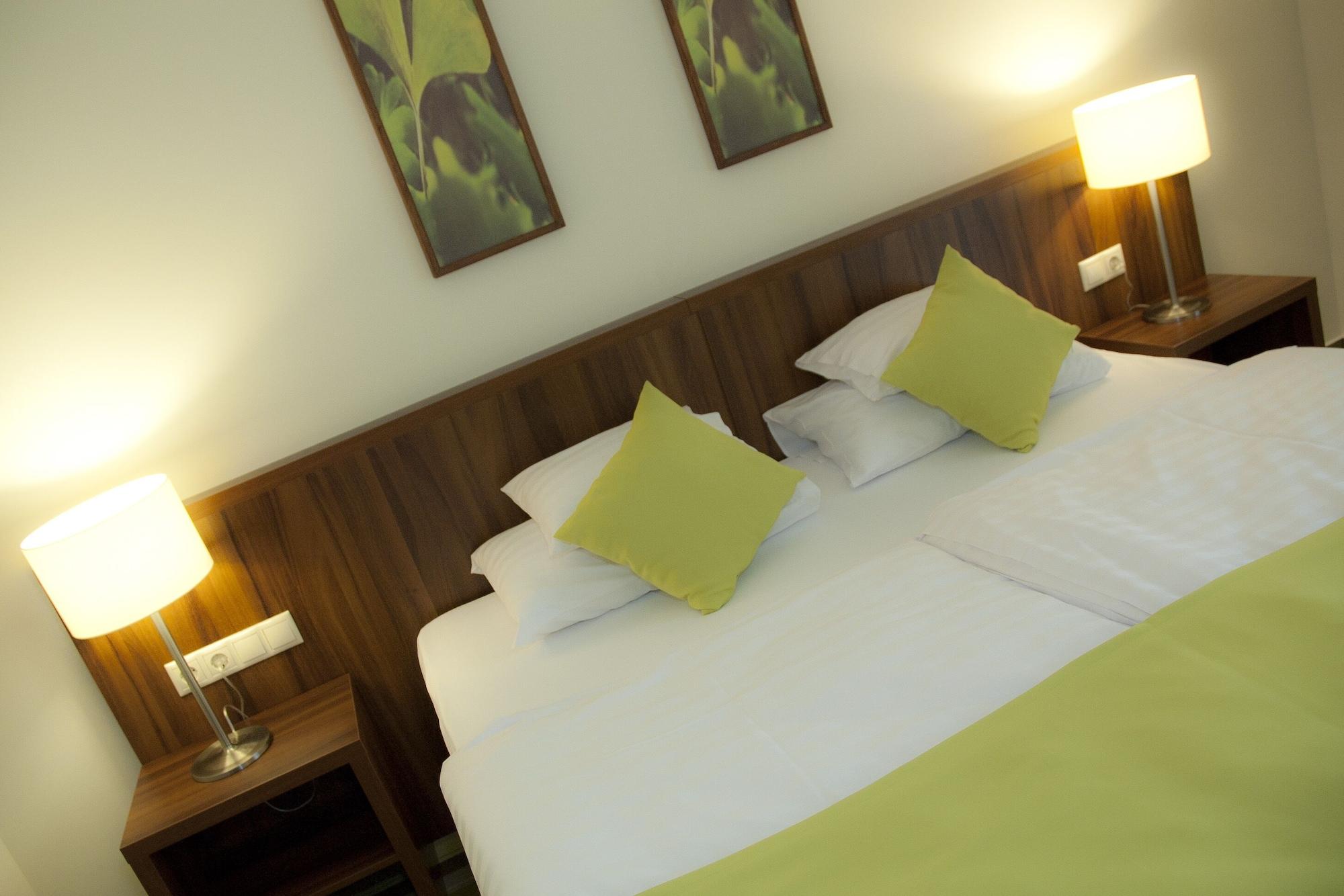 Hotel Ginkgo Говдмезиввашаргей Екстер'єр фото