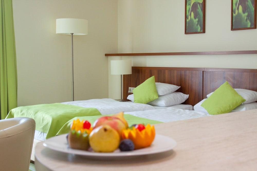 Hotel Ginkgo Говдмезиввашаргей Екстер'єр фото